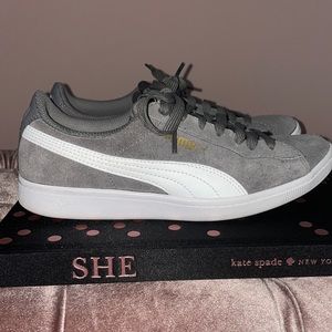 Puma Soft Foam Sneakers